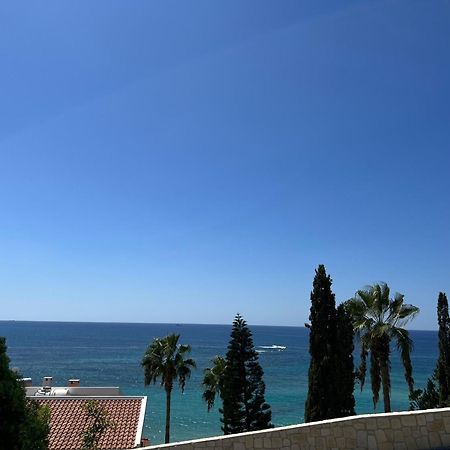 Modern Seaview Townhouse In Coral Bay (Adults Only) Apartment Peyia Ngoại thất bức ảnh