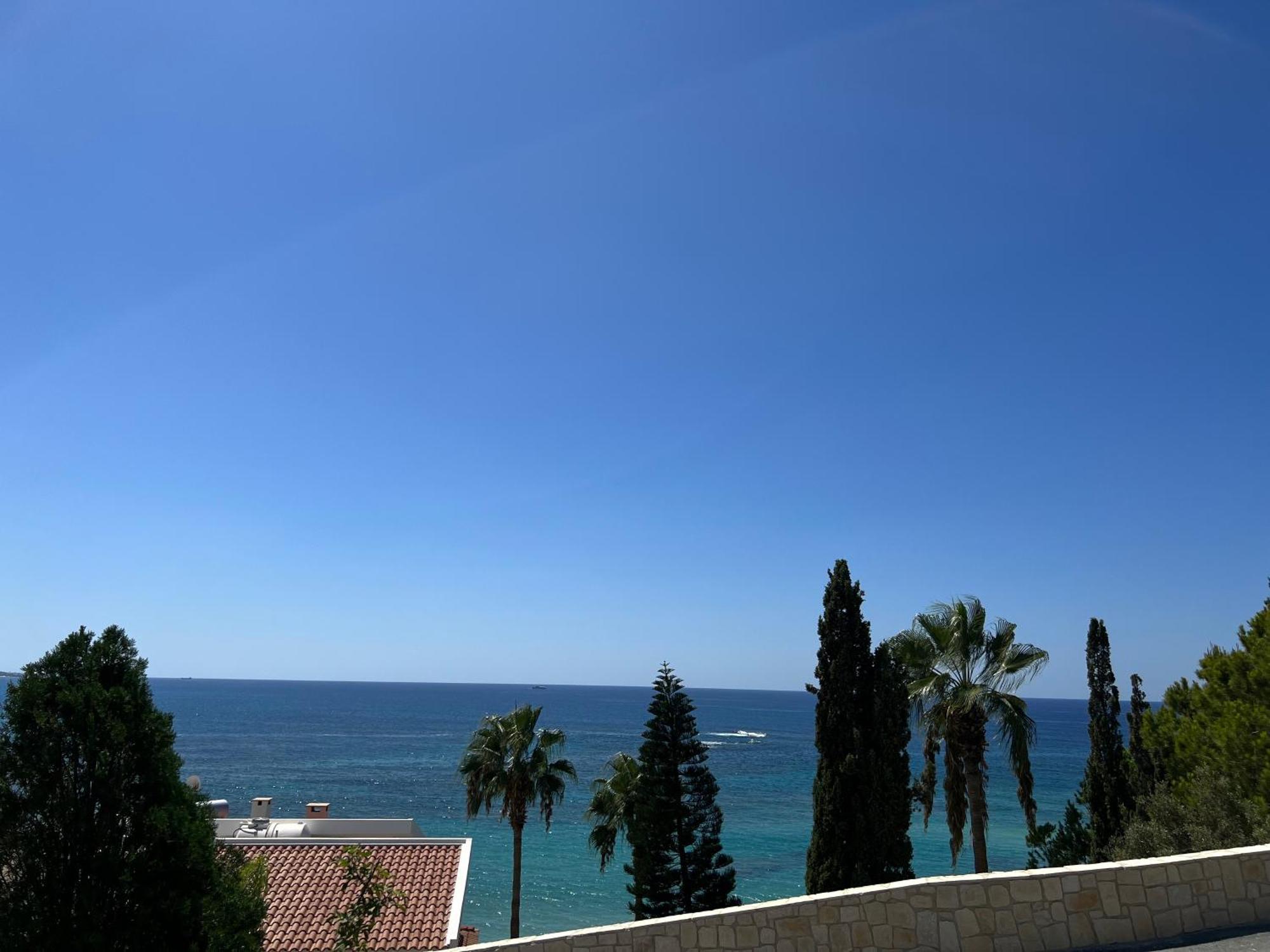 Modern Seaview Townhouse In Coral Bay (Adults Only) Apartment Peyia Ngoại thất bức ảnh
